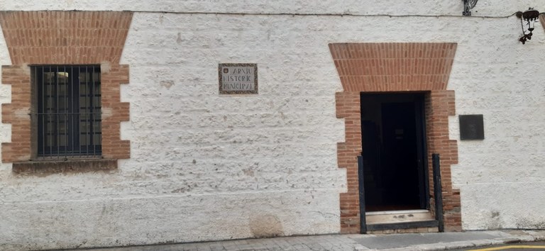 L’Arxiu Històric Municipal de Sitges inicia un procés de catalogació i digitalització del fons documental